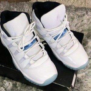 🔥🔥Jordan Retro 11. Icy Blue&&White💙🔥🔥